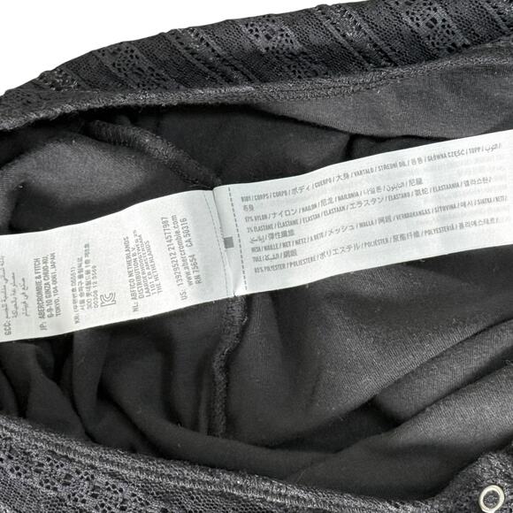 NWT‎ Abercrombie & Fitch Black Mesh Crepe Sweetheart Lace Bodysuit Whimsigoth M - Picture 7 of 9